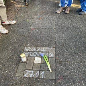 Holocaustgedenktag: Stolpersteine erinnern an die Opfer und mahnen zum Handeln